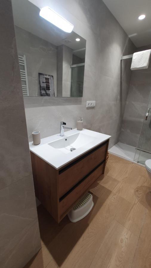 Auditorio Vicele - 2 Hab Y Sofa-Cama - Wifi - Vut-3692-As 奥维耶多 外观 照片