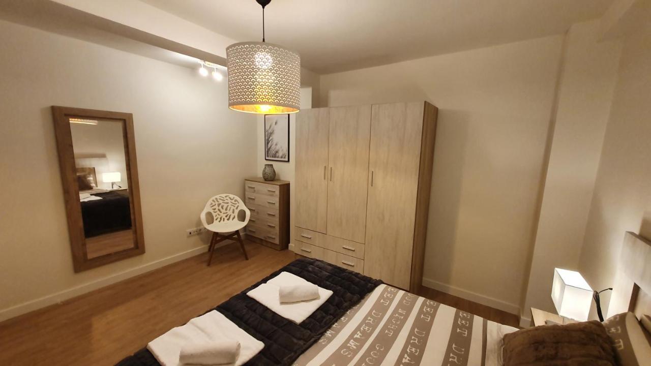Auditorio Vicele - 2 Hab Y Sofa-Cama - Wifi - Vut-3692-As 奥维耶多 外观 照片